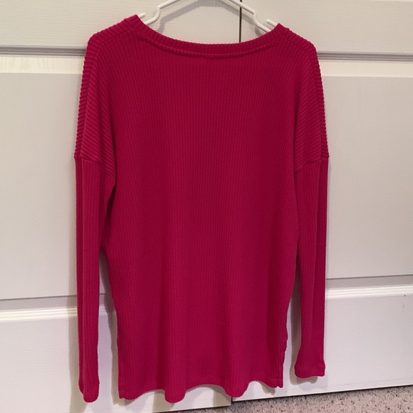Aritzia| NEW Berry pink longsleeve - Picture 2 of 9